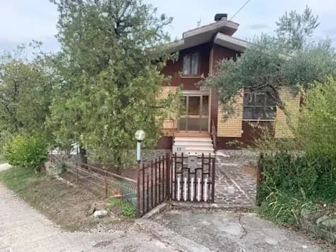 Villa in vendita in contrada canale s.n.c